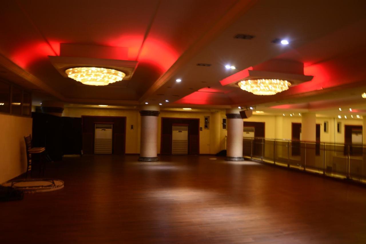 Caesar'S Luxury Hotel Lekki Exterior foto