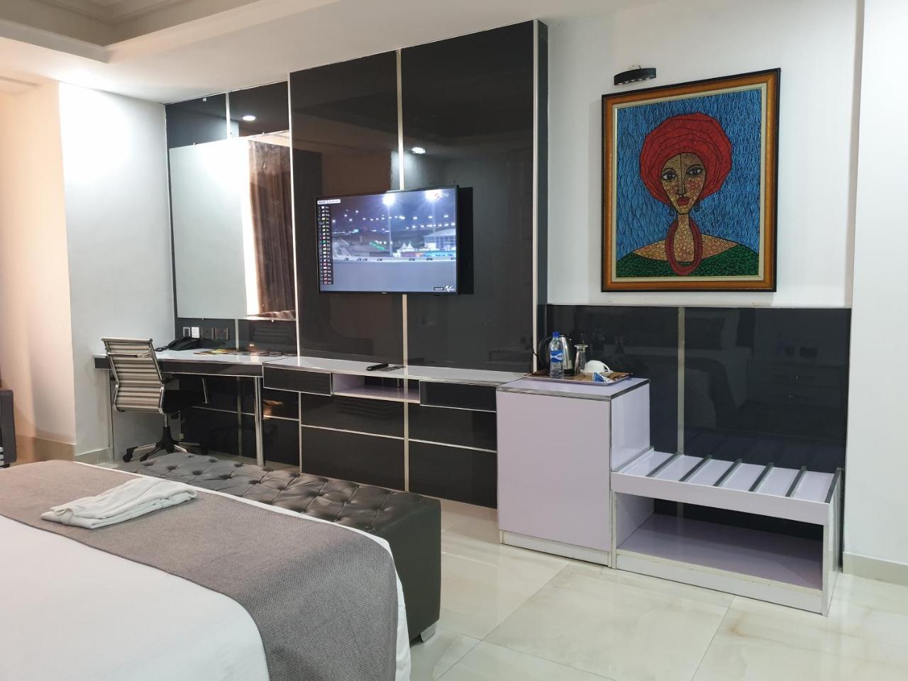 Caesar'S Luxury Hotel Lekki Exterior foto
