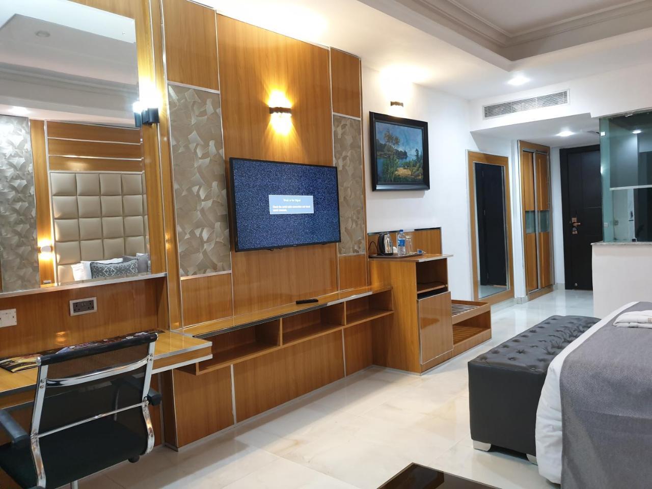 Caesar'S Luxury Hotel Lekki Exterior foto