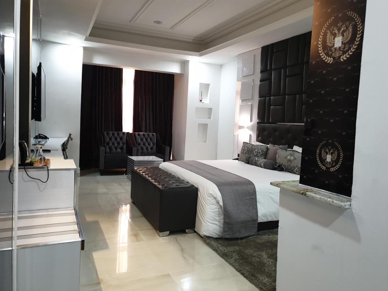 Caesar'S Luxury Hotel Lekki Exterior foto